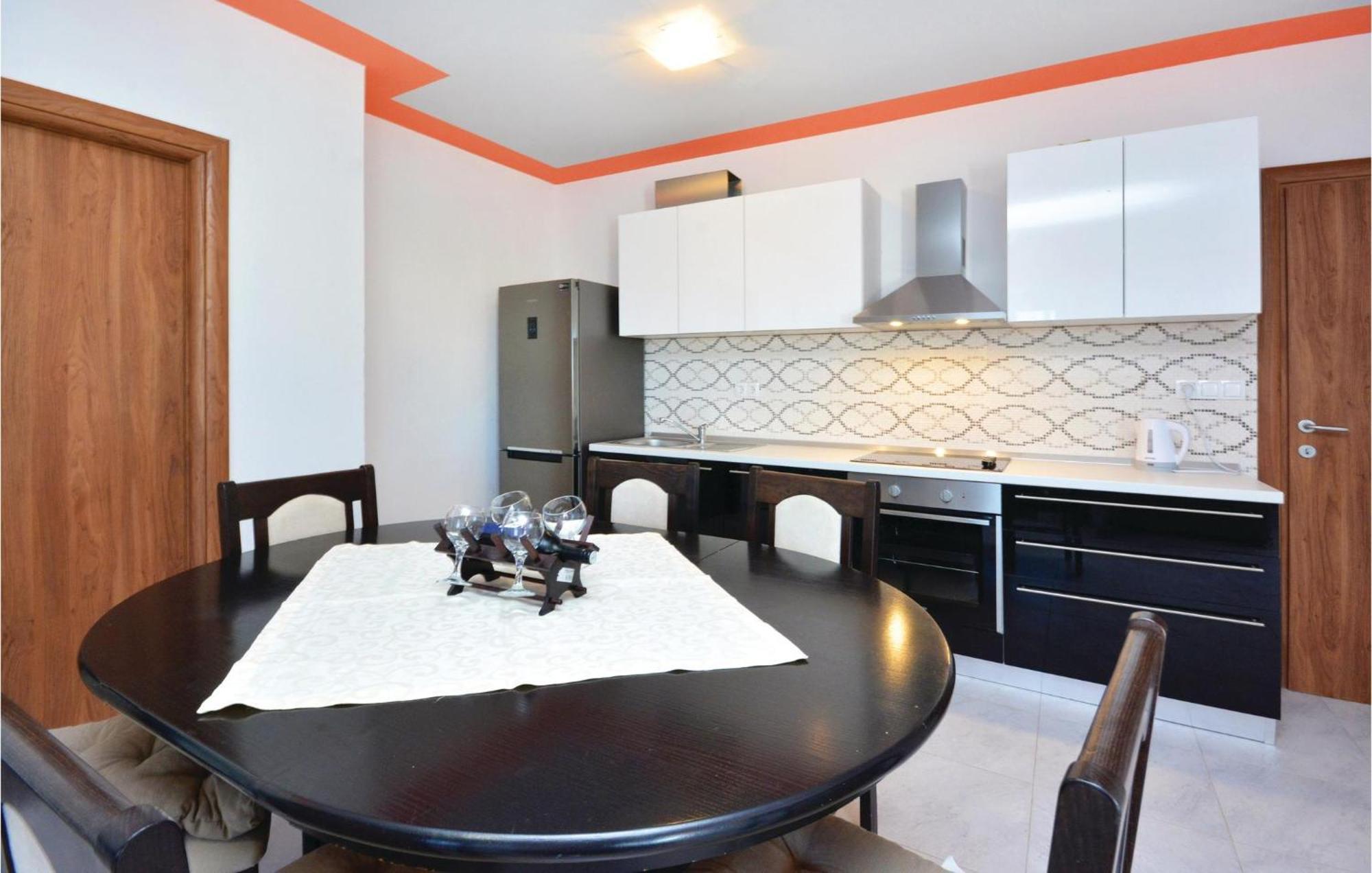 3 Bedroom Nice Home In Solin Split Zewnętrze zdjęcie